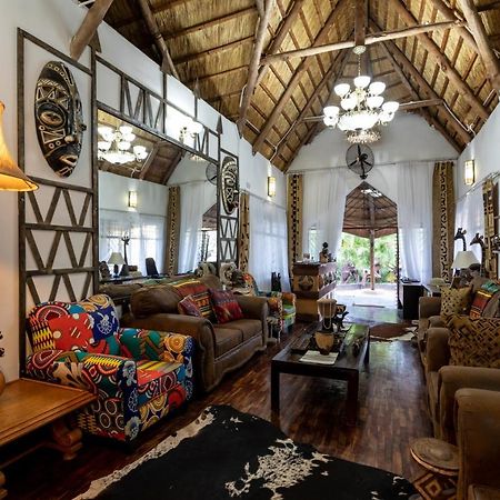 Ngoma Zanga Lodge Livingstone Exterior foto